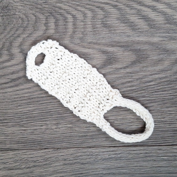 Handknit Kitchen Towel Loop - Picture 3 of 5